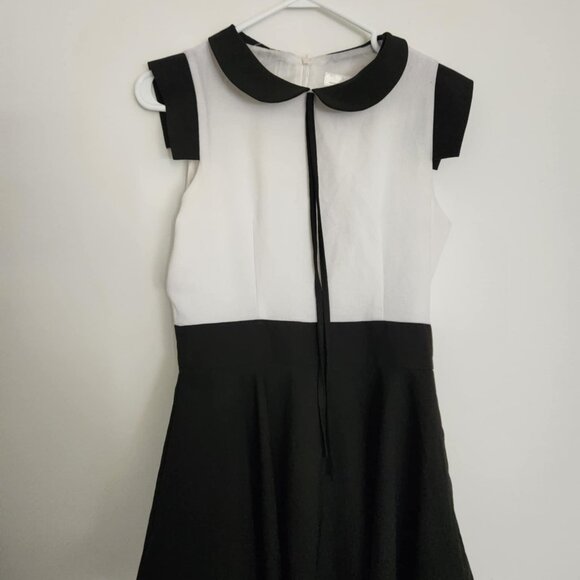 Summer Mini Dress with Peter Pan Collar - Picture 1 of 1